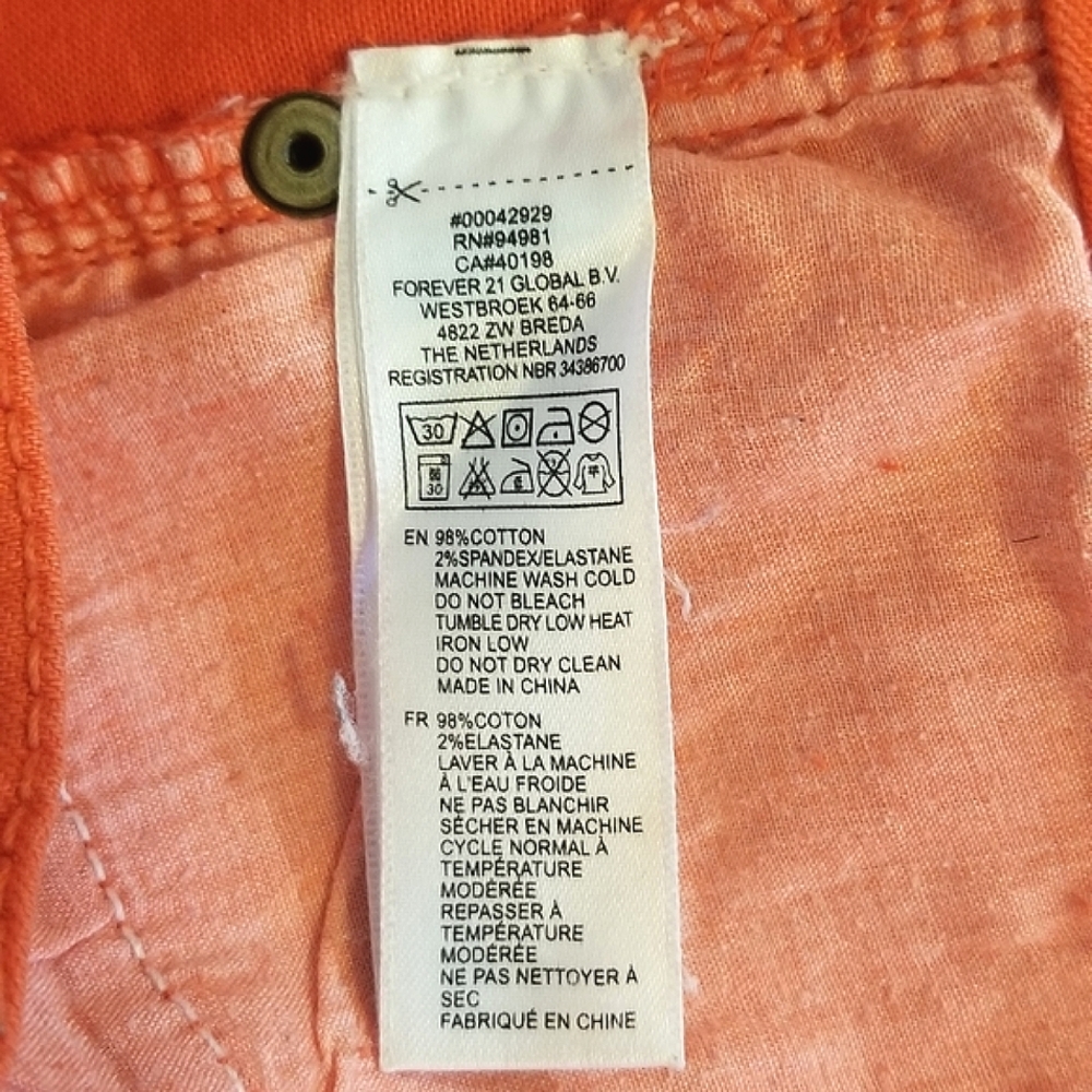 Life In Progress Shorts | SZ•30 - Picture 7 of 7